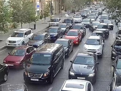 Hazırda tıxac olan yolların SİYAHISI