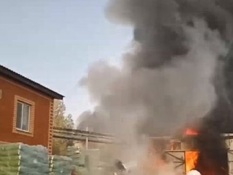 Rusiyada kimyəvi məhsulların saxlanıldığı anbar YANDI