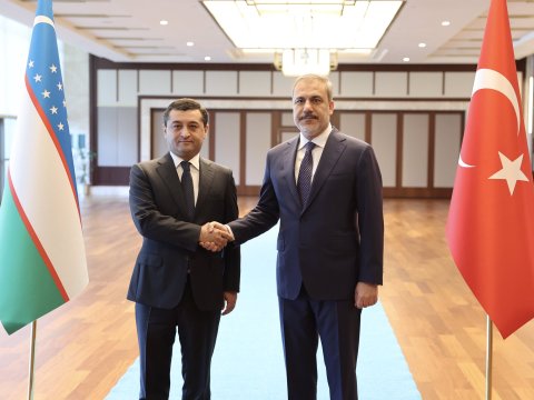 Hakan Fidan özbəkistanlı həmkarı ilə görüşdü