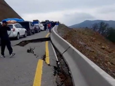 Laçın yolu çökdü – FOTO
