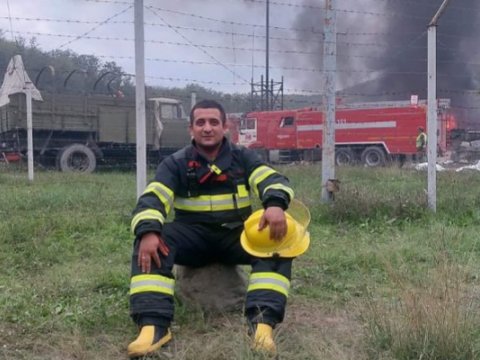 Xankəndi sakini illər sonra öz torpağında yanğını söndürdü - FOTO