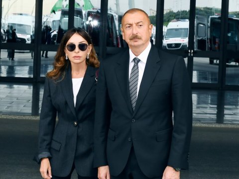 İlham Əliyev və Mehriban Əliyeva nekroloq imzaladı