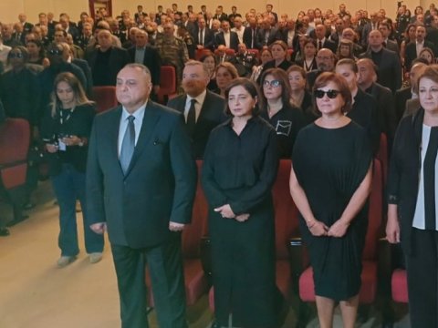 Eldar Mahmudov da üzə çıxdı - FOTO