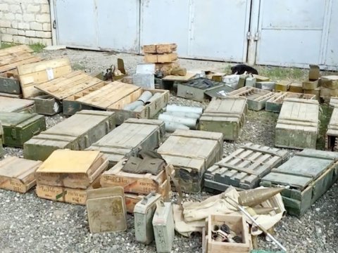 Ağdərədə silah-sursat və döyüş texnikası müsadirə edilib - VİDEO