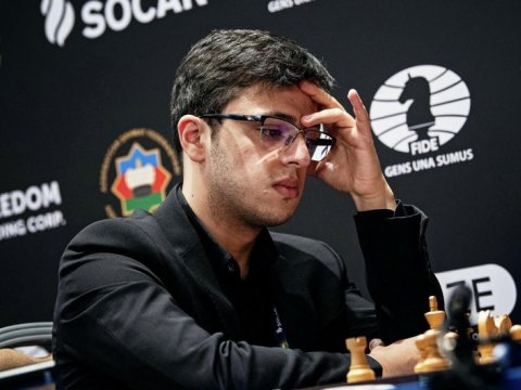 Nicat Abasov FİDE reytinqində İRƏLİLƏDİ
