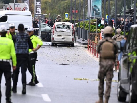 İsveç Türkiyədə törədilən terror aktını PİSLƏYİR