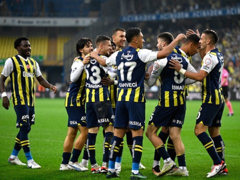 “Fənərbağça”dan növbəti darmadağın 