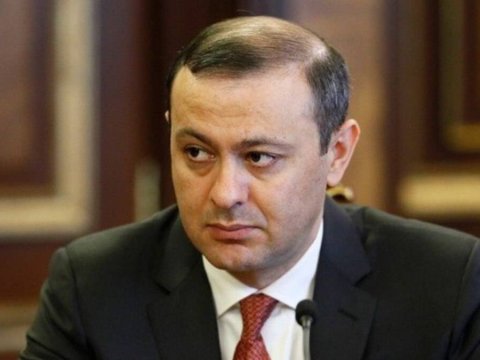 Qriqoryan Tehrana Zəngəzur dəhlizinə görə ÇAĞIRILIB