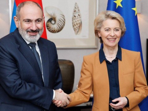 Paşinyan Avropa Komissiyasının sədri ilə nələrdən danışıb...