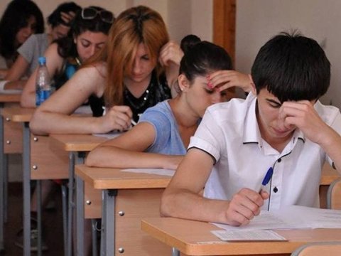 Kolleclərin boş qalan yerlərinə qəbulun nəticələri açıqlandı