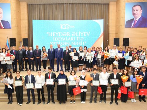 Binəqədidə “Heydər Əliyev İli” çərçivəsində konfrans keçirildi - FOTOLAR