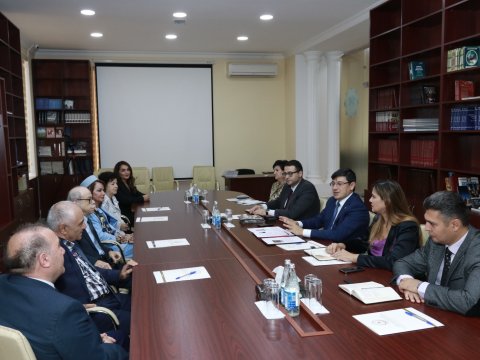 Astronavtika Konqresinin iştirakçıları Dövlət Komitəsində - FOTO