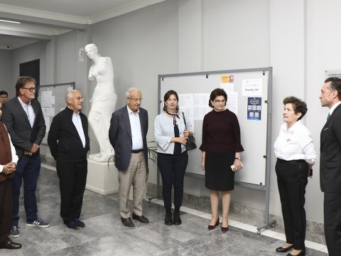 Dünya memarları AzMİU-da - FOTOLAR