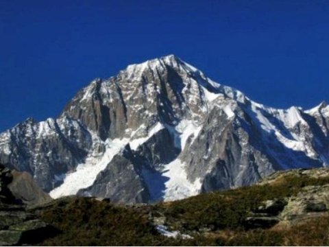 Alimlərdən həyəcan təbili - Alp dağları 2 metrdən çox kiçilib