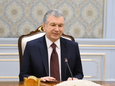 Mirziyoyev Rusiyada səfərdədir