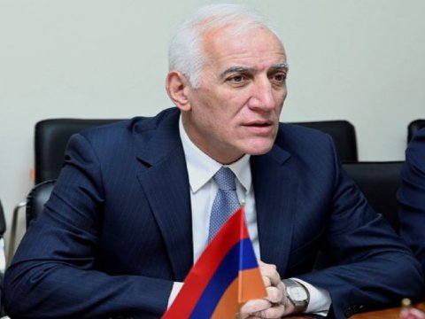 Ermənistan prezidenti Fransa ilə hərbi əməkdaşlıqdan DANIŞDI