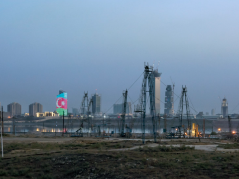 Azərbaycan neftinin qiyməti 93 dollara düşdü