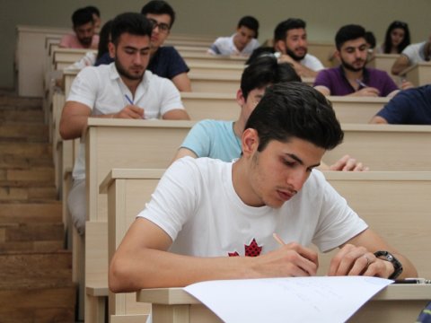 Test üsulunun ləğvi təhsili uçuruma apara bilər! - Deputat və ekspert