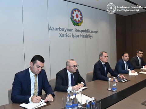 Ermənilərin Azərbaycanı tərk etməsi könüllüdür - Ceyhun Bayramov