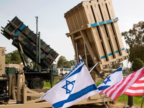 ABŞ İsrailə ilk hərbi yardımını etdi