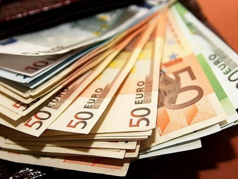 Xarici valyutaların manata qarşı MƏZƏNNƏLƏRİ