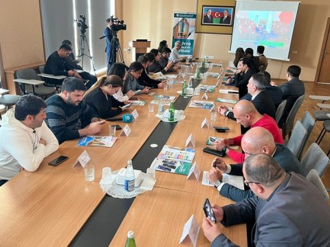 Naxçıvanda ictimai nəqliyyat karta keçir