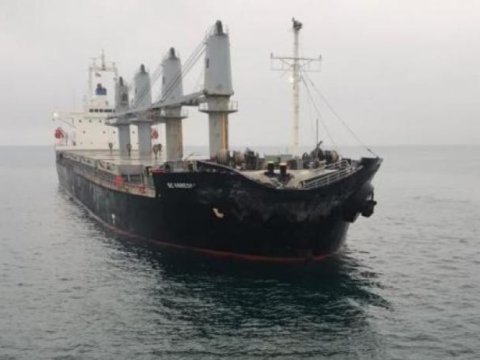 Rusiya və Ukrayna gəmiləri toqquşdu