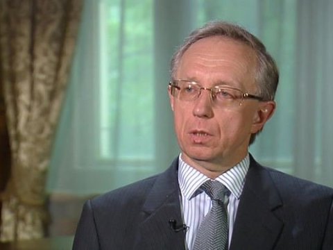 Qaluzin İran səfiri ilə Qafqazı müzakirə etdi