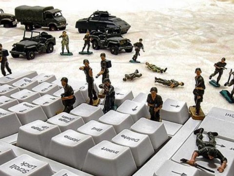 İnformasiya müharibəsində müxalif partiyalar necə rol oyanır...