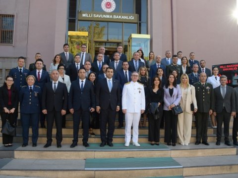 Kommunikasiya sahəsində əməkdaşlıq müzakirə edildi 