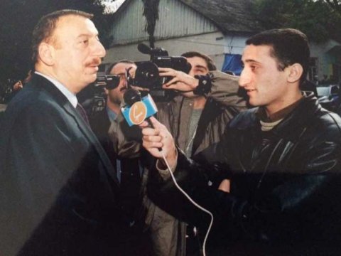 “İlham Əliyevin o sualıma verdiyi cavab qəzetlərin manşeti oldu” - Jurnalist