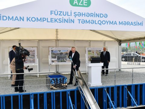 Prezident Füzulidə idman kompleksinin təməlini qoydu - FOTOLAR