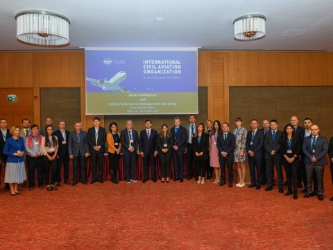 Bakıda uçuşların təhlükəsizliyinə dair seminar keçirilir