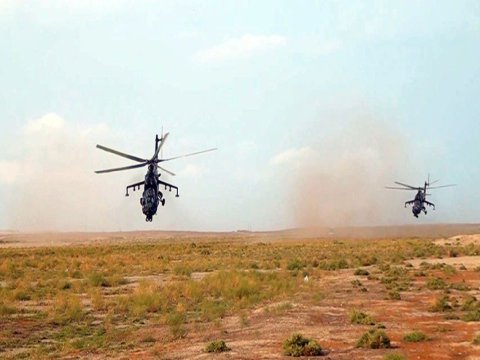 Ordumuz döyüş helikopterlərini havaya qaldırdı - VİDEO