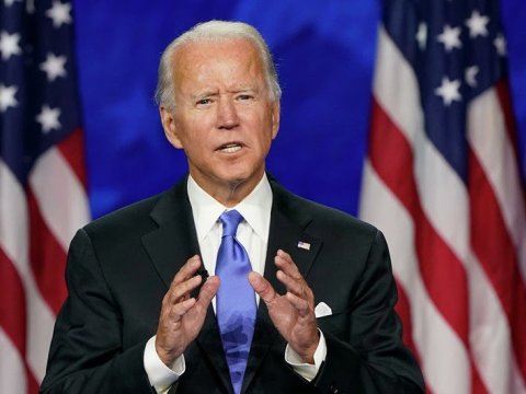 Bayden İsrailə getdi 