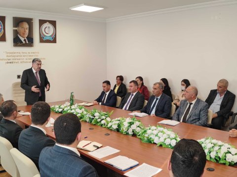Hacıqabulda dəyirmi masa keçirildi - FOTOLAR