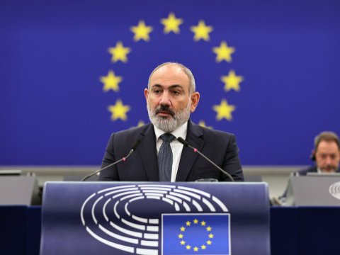 Kreml Paşinyanın Avropa Parlamentindəki çıxışına HİDDƏTLƏNDİ