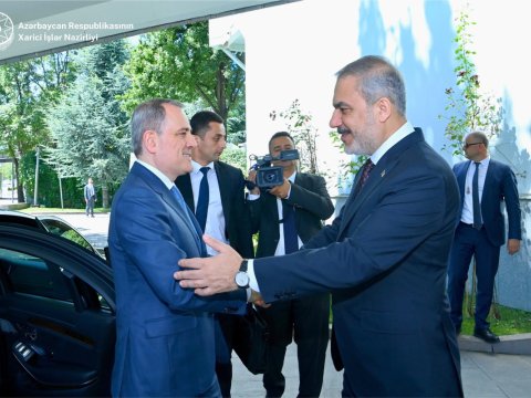Ceyhun Bayramov Hakan Fidanla bu mövzuları müzakirə etdi 