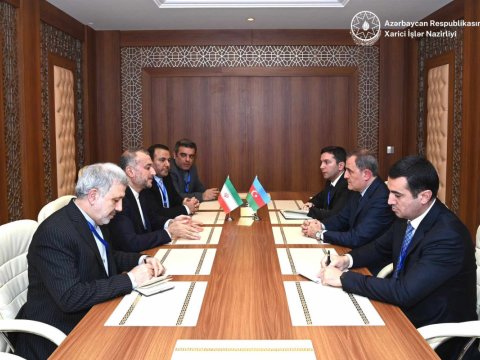 Azərbaycan və İran XİN rəhbərləri Ciddədə görüşdü