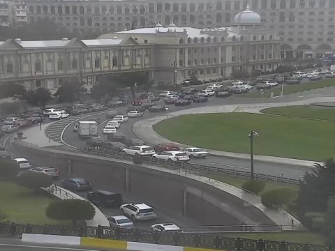 Bakının 20-dən çox əsas yolunda TIXAC var