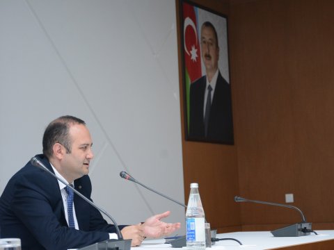İlahiyyat İnstitutunda açıq mikrofon günü təşkil edilib - FOTOLAR