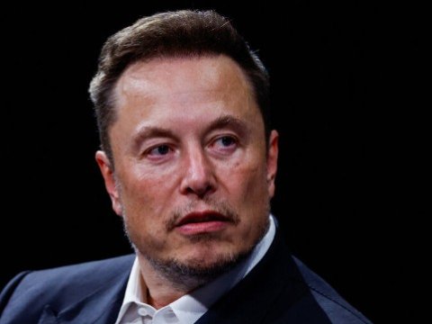İlon Mask bir gündə 16 milyard dollar itirdi