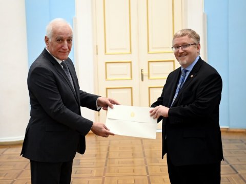 Kanada Ermənistana yeni səfir yolladı