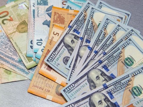 Dolların manata qarşı MƏZƏNNƏSİ