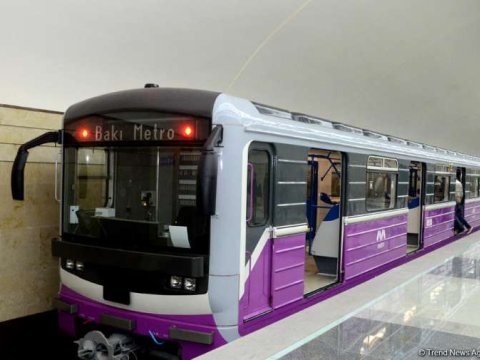 Bakı metrosunda GECİKMƏ
