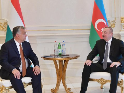 İlham Əliyev Viktor Orbanı təbrik etdi