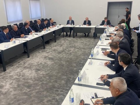 Laçında işçi qrupun iclası keçirilir