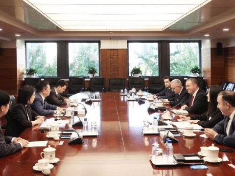 Çin Ermənistanla iqtisadi əməkdaşlıq imkanlarını nəzərdən keçirir