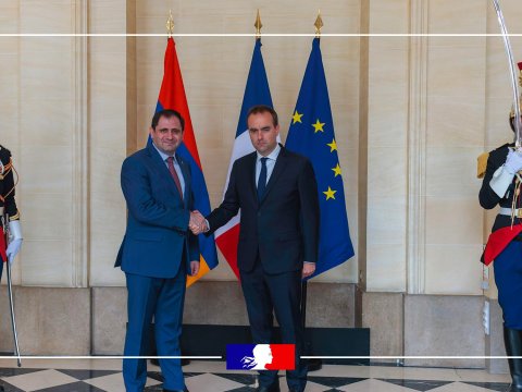 Fransa və Ermənistan müdafiə nazirləri görüş keçirdi