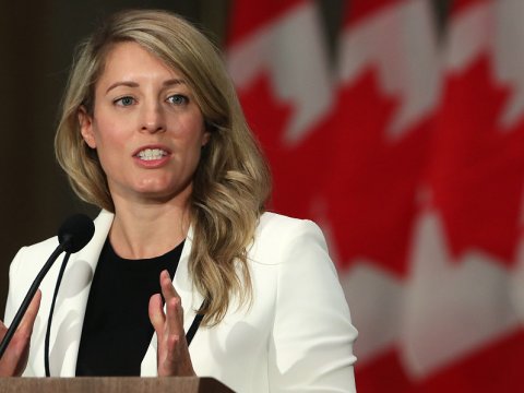 Kanadanın XİN başçısı İrəvana gəlir 